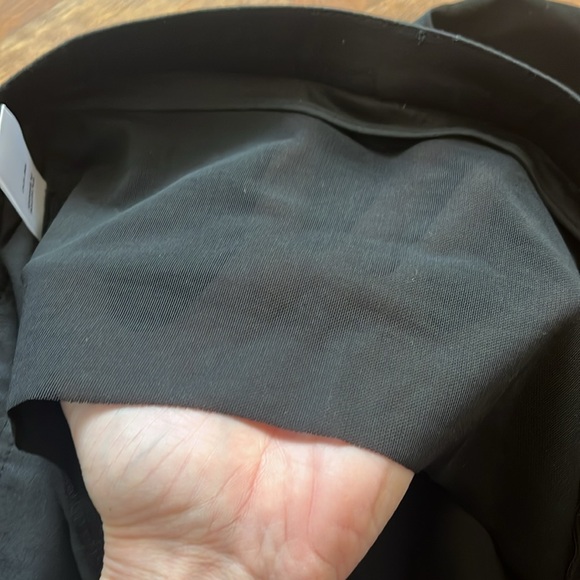 New Counterparts black capris - Picture 14 of 16